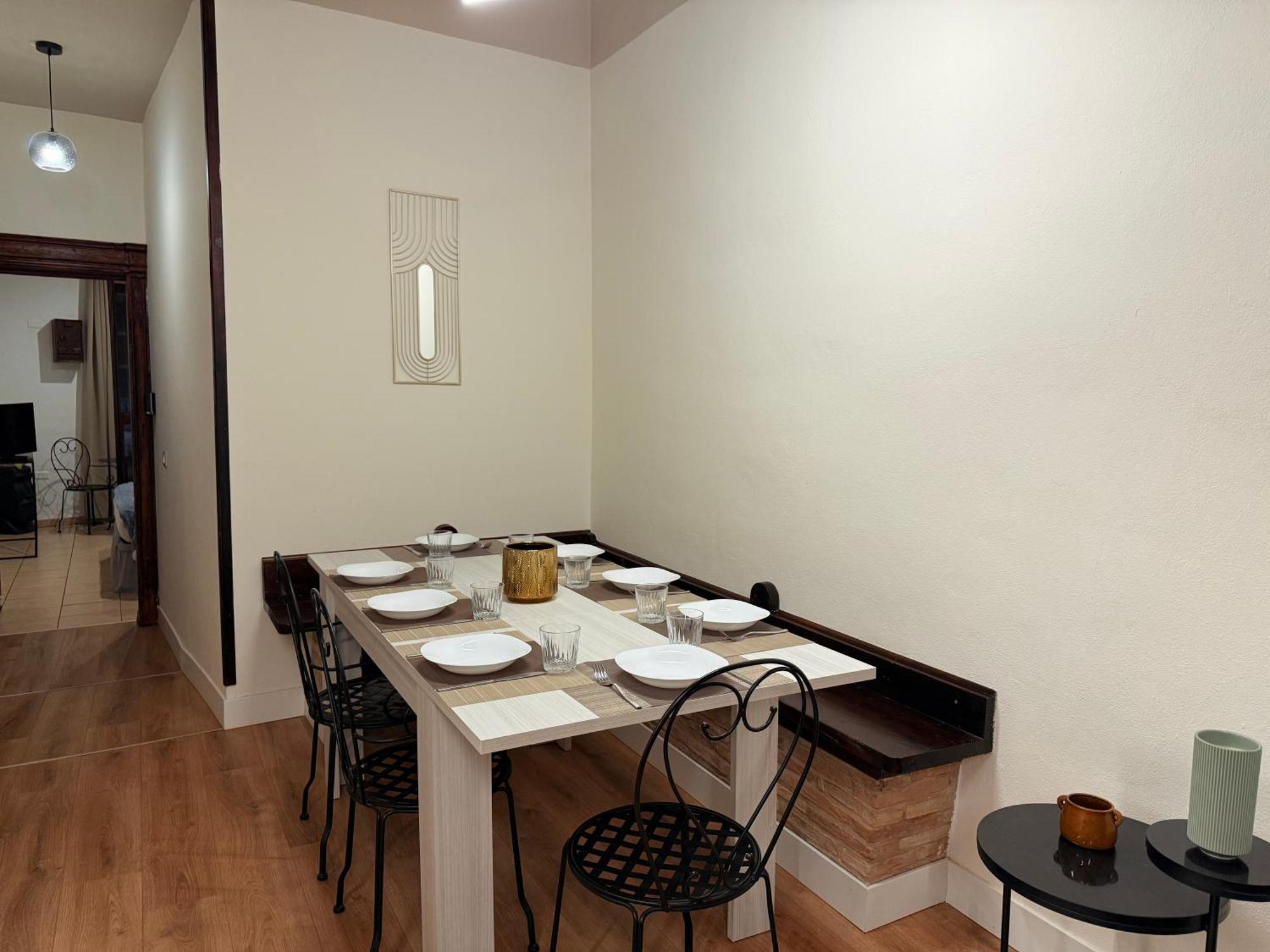 Appartement Luxury 5br , 4ba Penthouse In The Center *
