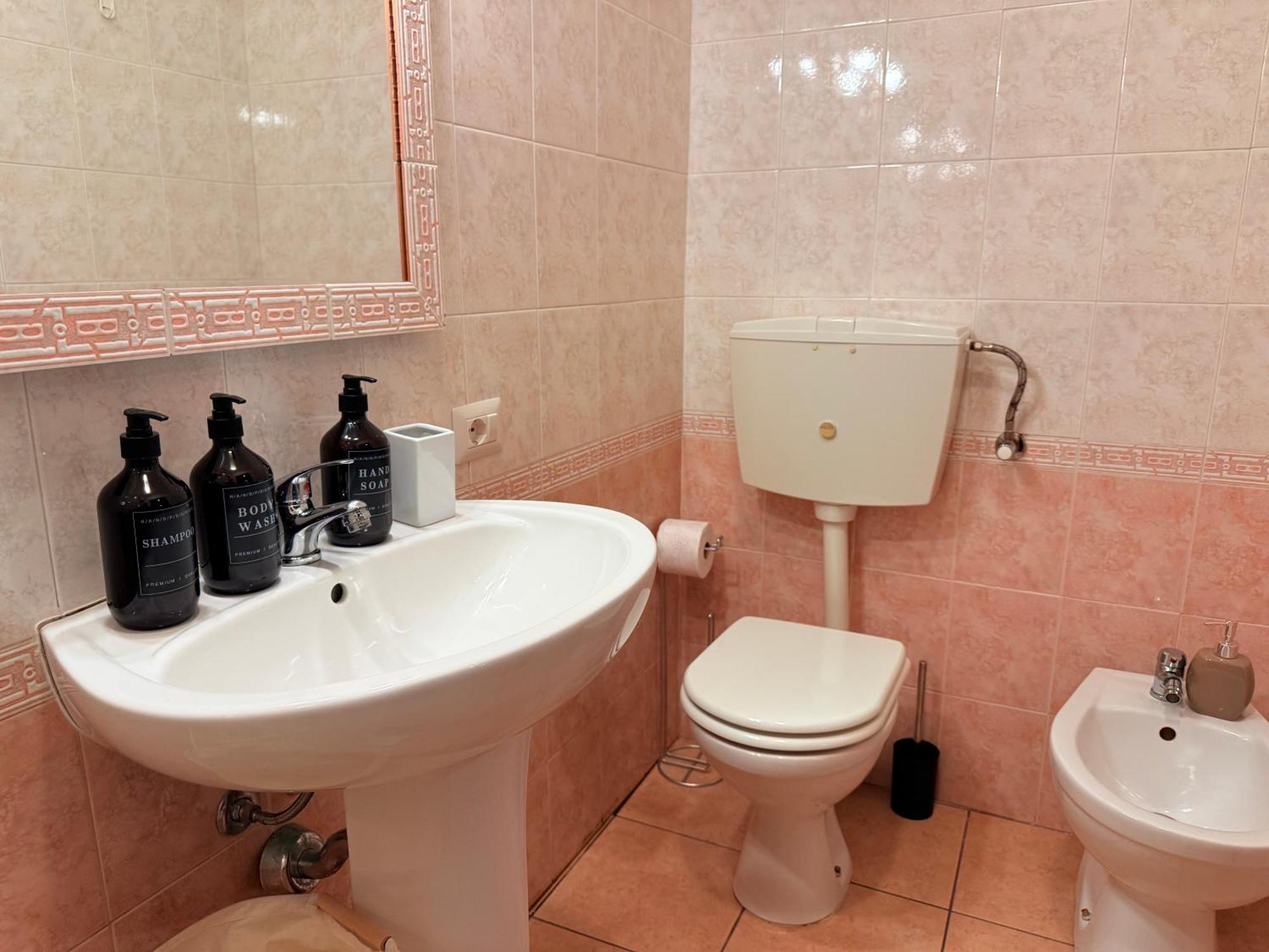 Luxury 5br , 4ba Penthouse In The Center Appartement *